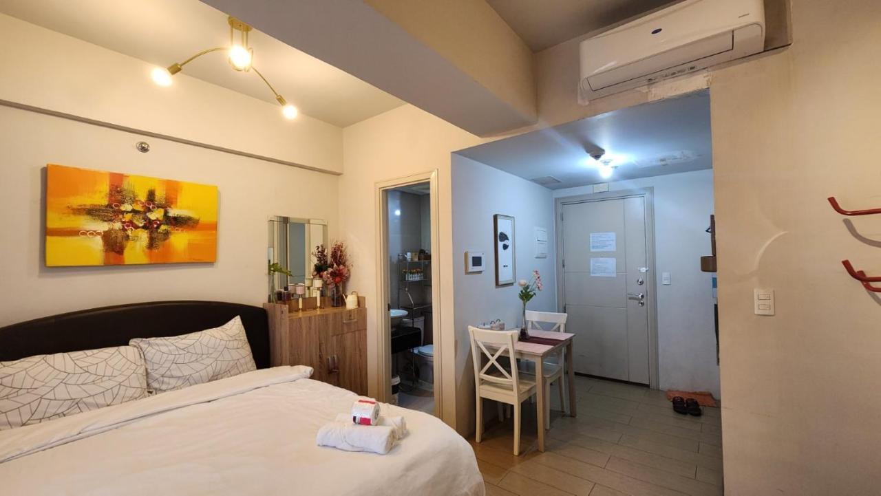 Alps At 150 Newport Blvd Condominum Near T3 Pasay Exterior foto